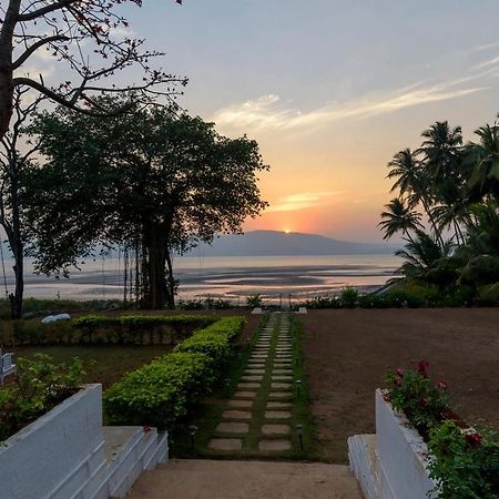 Saffronstays Little Paradise, Murud Εξωτερικό φωτογραφία