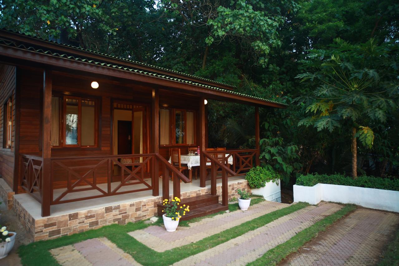 Saffronstays Little Paradise, Murud Εξωτερικό φωτογραφία