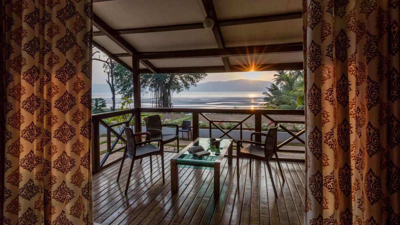 Saffronstays Little Paradise, Murud Εξωτερικό φωτογραφία