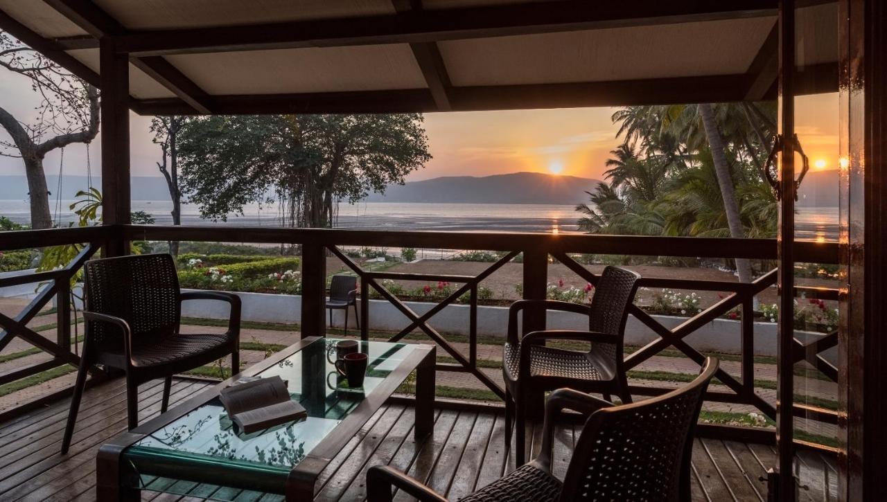 Saffronstays Little Paradise, Murud Εξωτερικό φωτογραφία